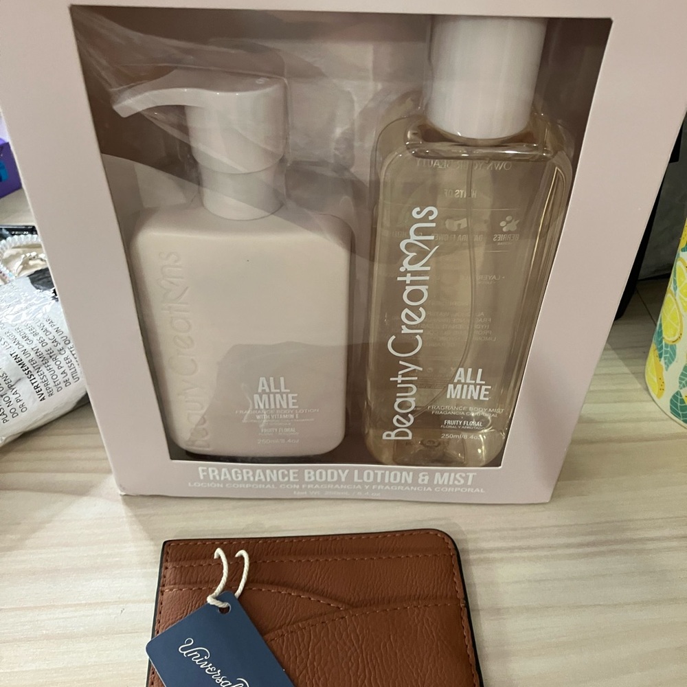 Beauty Creations Cream Moisturizer & Body Oil Set